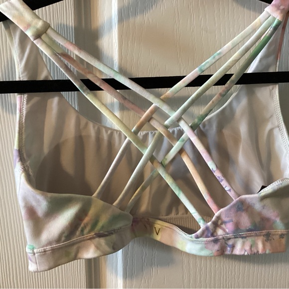 Victoria’s Secret Workout Bra Size large. -2 - Picture 5 of 5